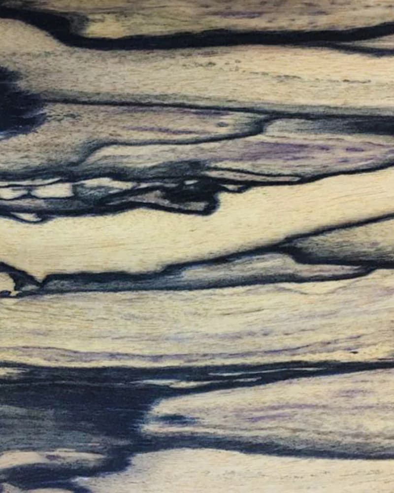 Light Ebony — doğal kaplama yüzey dokusu